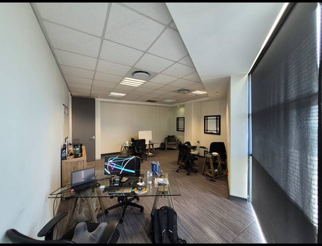 412M² OFFICE TO LET IN SANDTON CENTRAL